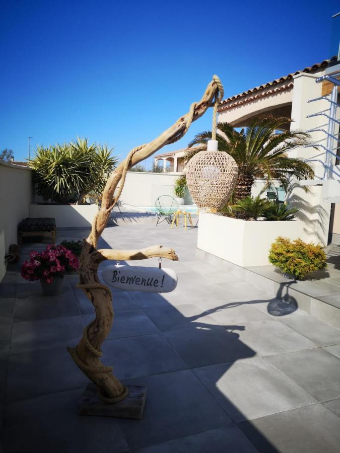 Appartement Au Dessus De La Maison Du Saunier 생 드 지로 외부 사진