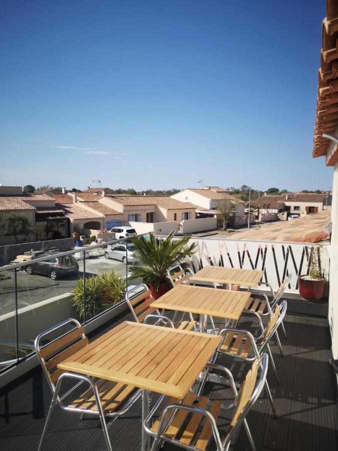 Appartement Au Dessus De La Maison Du Saunier 생 드 지로 외부 사진